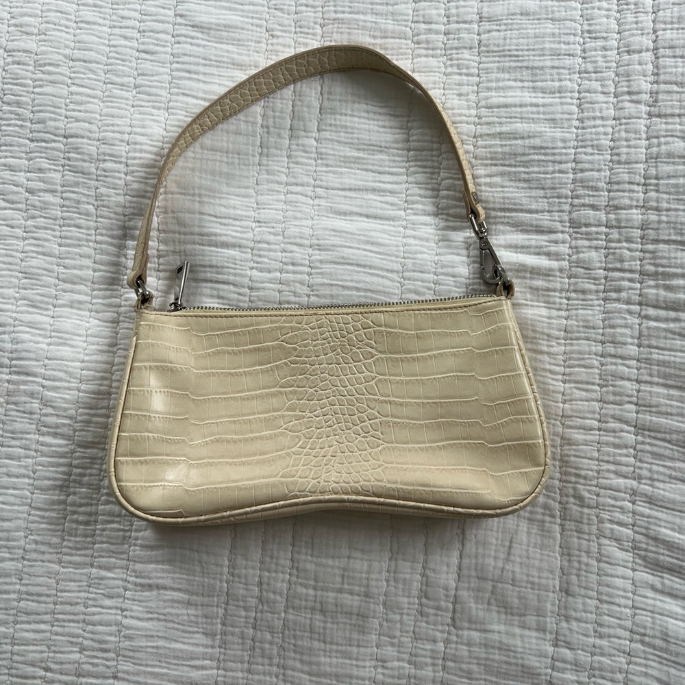 JW PEI - Elegant Cream Crocodile-Embossed Shoulder Bag
